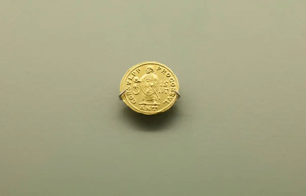 Merida Spain Sghile 2008 Roman Emperor Julian Apostate Gold Coin — 스톡 사진