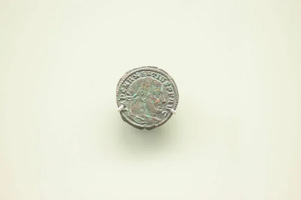 Мерида Испания Августа 2018 Года Бронзовая Монета Римского Императора Максенция — стоковое фото