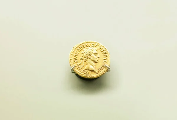Merida Spanien Augusti 2018 Nerva Romerska Kejsarens Guldmynt Nationalmuseum För — Stockfoto