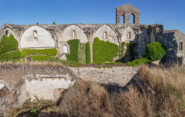 1400 Luvun Fransiskaaniluostari Coriassa Trujillossa Espanjassa Nyt Asunto Keskus Edistää — kuvapankkivalokuva