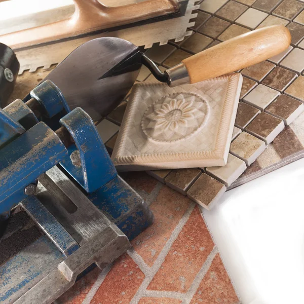 Tiles Trowel Ceramic Cutting Tools — Stock Photo, Image