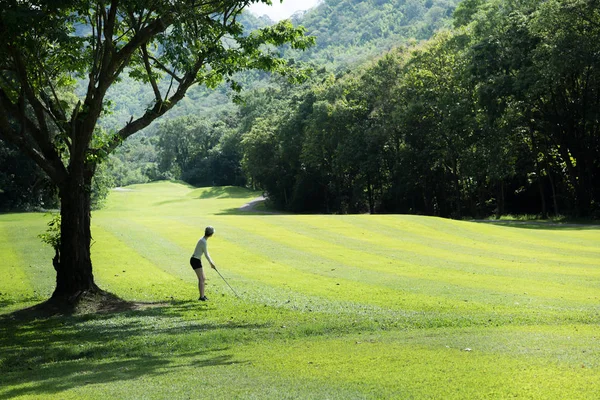 Ázsiai Egy Gyönyörű Természetes Golfpálya Golf Játék — Stock Fotó