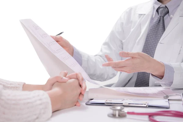 Médico Médico Escribiendo Tomando Notas Portapapeles Entorno Hospitalario — Foto de Stock