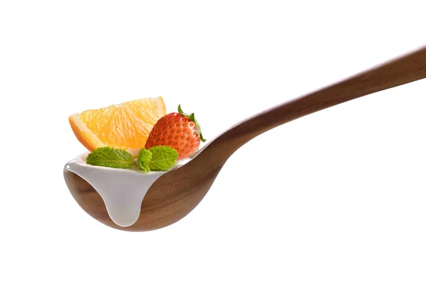 Iogurte Simples Colher Com Frutas Frescas Topo Isolado Fundo Branco — Fotografia de Stock