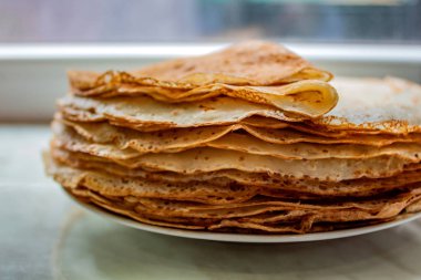 Kızarmış krep. Close. Kopya alanı. Metin için bir yer var.