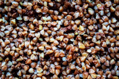 Kaynamış karabuğday lapasının arka planı. Yukarıdan bak. Yakın plan. Mesaj için yer var. Sağlıklı yaşam tarzı kavramı.