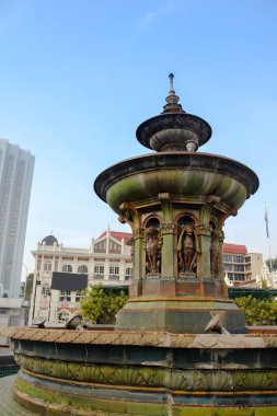 Merdeka Meydanı'nda Kraliçe Victoria Çeşmesi, Kuala Lumper Malezya 1987 tarihinde İngiltere'den getirilir.