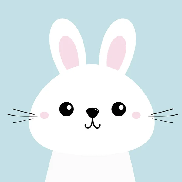 白ウサギ 面白い頭赤ちゃん顔 耳が大きい かわいい漫画のキャラクター グリーティング カード テンプレート 幸せなイースター記号 青色の背景色 フラットなデザイン — ストックベクタ