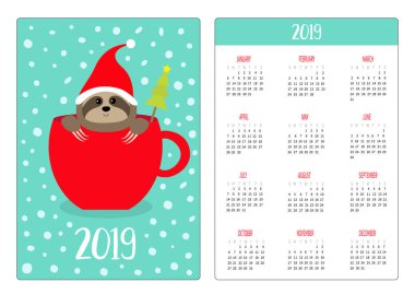 Tembellik kırmızı kahve çay Kupası'nda. Noel Baba şapkası, kar. Basit cep Takvim düzeni 2019 yeni yıl. Haftası Pazar günü başlar. Sevimli çizgi film karakteri. Dikey yönlendirme. Düz tasarım. Mavi arka plan. Vektör