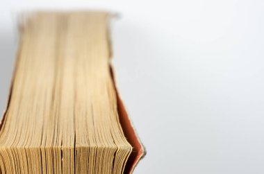 yıpranmış kitap sayfaları