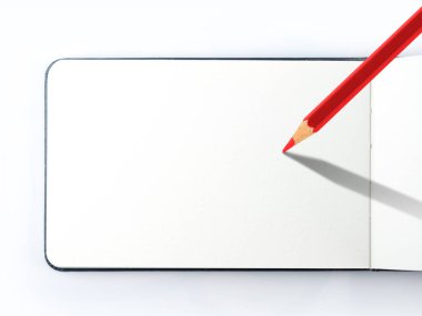 Boyama kitabı, kırmızı renkli kalem ile boş sayfa beyaz arka plan izole