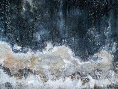 Eski alçı duvar sanatı su clabata ve siyah mantar vardır, Closeup eski yıpranmış beton duvar dokusu, duvarda siyah lekeler ile