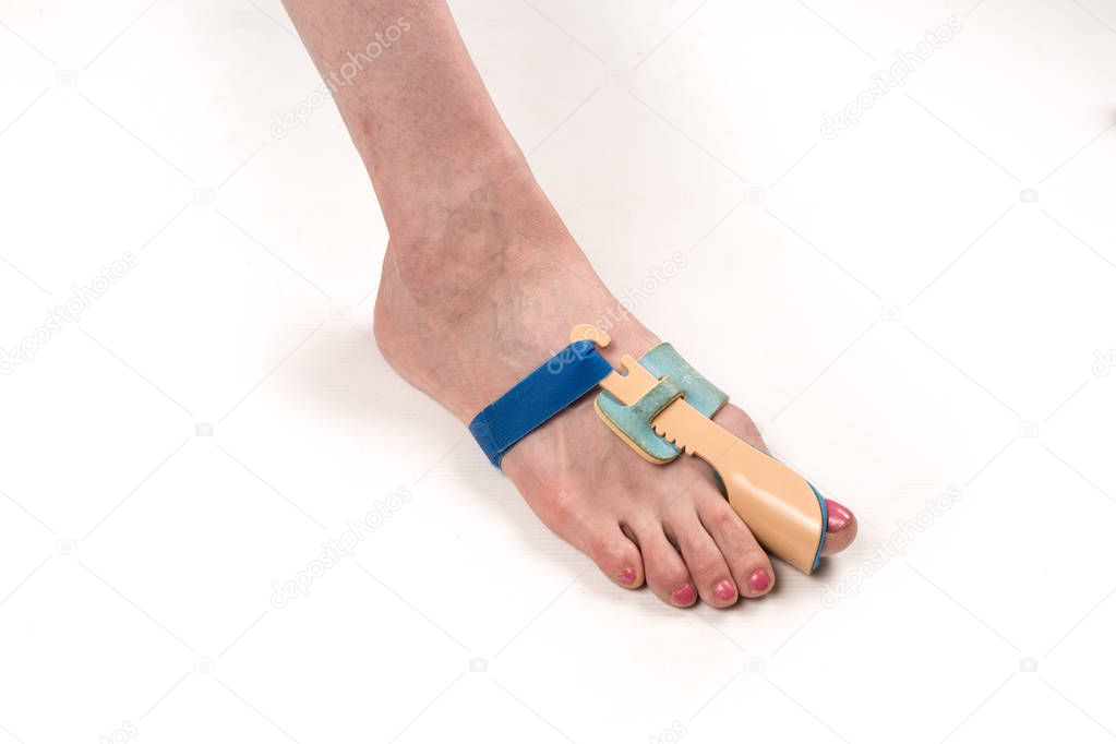  stabilizing orthosis for the correction of the big toe on the white background