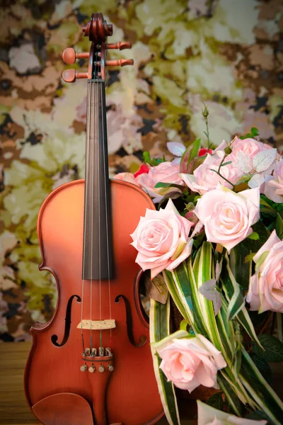 Violin and rose with vintage style Stock Picture