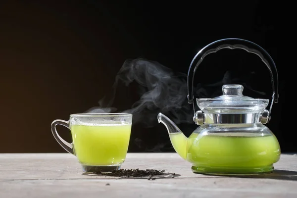 Yeşil tae fincan ve pot — Stok fotoğraf