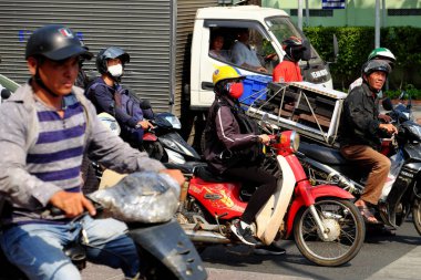 Yüksek sıcaklık gün Ho Chi Minh şehir, aşırı yorgun yüz