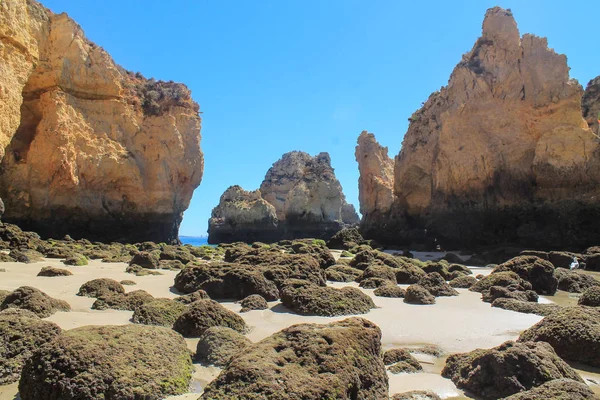 Portekiz'de Algarve sahili, Lagos denizi ve kayaları
