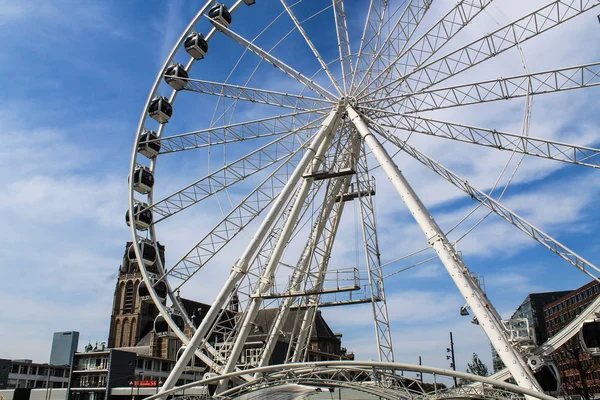 Rueda Fortuna Día Soleado Rotterdam —  Fotos de Stock