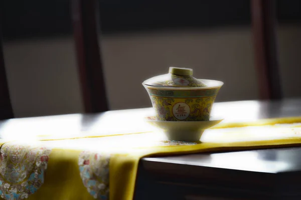 Çin. Pekin. Summer Imperial Palace'da çay evi. İmparatoriçe Cixi (Tsu Xi) sadece sol ...