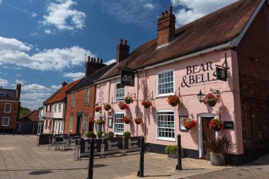 Ayı ve Bells halk evi Beccles, Suffolk, Ingiltere
