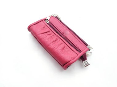 beyaz arka plan üzerinde izole pembe kadın çanta çanta çanta