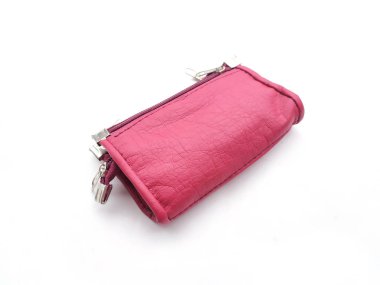 beyaz arka plan üzerinde izole pembe kadın çanta çanta çanta