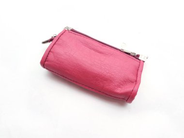 beyaz arka plan üzerinde izole pembe kadın çanta çanta çanta