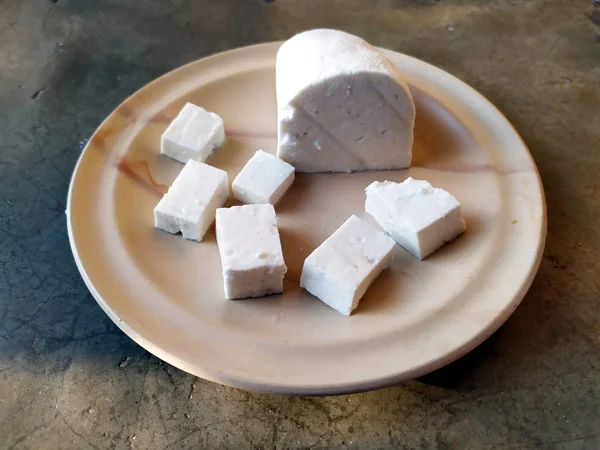 Fresh Cheese Slice Put Plate Stone Background — Stock Photo, Image
