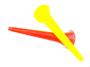 Boş vuvuzela stadyum plastik boynuzu. fan vuvuzela trompeti beyaz arkaplanda izole