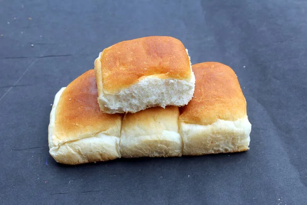 Ekmek Fırın Ikonu Dilimlenmiş Taze Buğday Ekmeği Siyah Arka Planda — Stok fotoğraf
