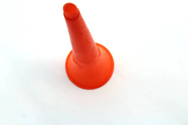 Eine Orange Farbe Kunststoff Vuvuzela Horn Isoliert Auf Weißem Hintergrund — Stockfoto