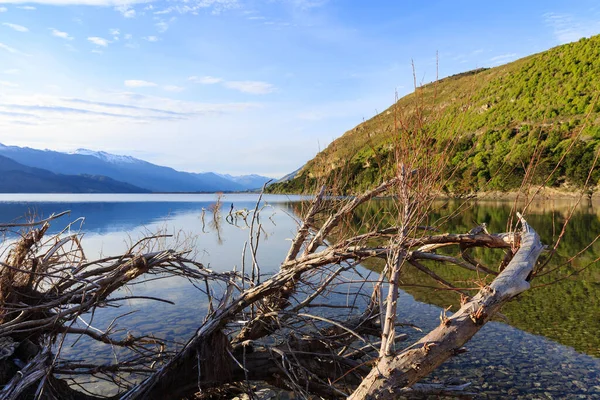 新西兰南部的Hawea湖美丽的山景 — 图库照片