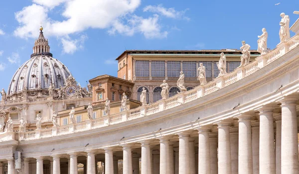 Saint Peter's kare colonnade Vatican City.