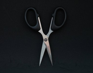  Siyah arka plan siyah makas                                   