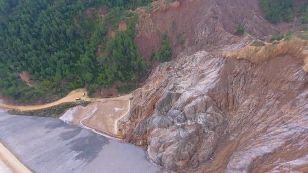 カルドナの塩鉱山周辺の航空写真 バルセロナ州の山に位置しています カタルーニャ スペイン — ストック動画