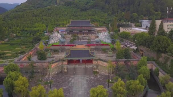 Starověký Chrám Yuxu Palace Svazích Svatých Hor Wudang Shan Hubei — Stock video