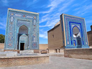 Khan 'ın (kraliyet ailesi) anıtsalları ve tören binaları. Semerkant, Özbekistan 'da Şah-i-Zinda' nın Nekropolü