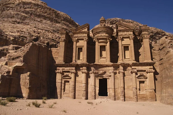 Дір Або Монастир Стародавньому Місті Петрі Йорданія — стокове фото