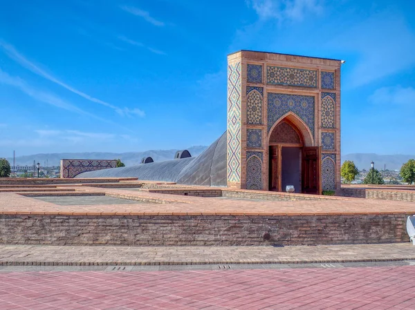 Vstupní Dveře Observatoře Ulugbek Samarkandu Uzbekistánu Považován Jednu Nejlepších Observatoří — Stock fotografie