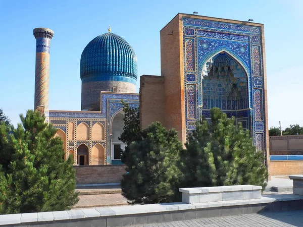 Zijaanzicht Van Het Oude Mausoleum Gur Emir Eeuw Unesco World — Stockfoto