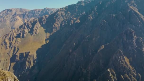 Mirador Cruz Del Cóndor Vistas Profundas Desde Gran Altitud Todo — Vídeos de Stock