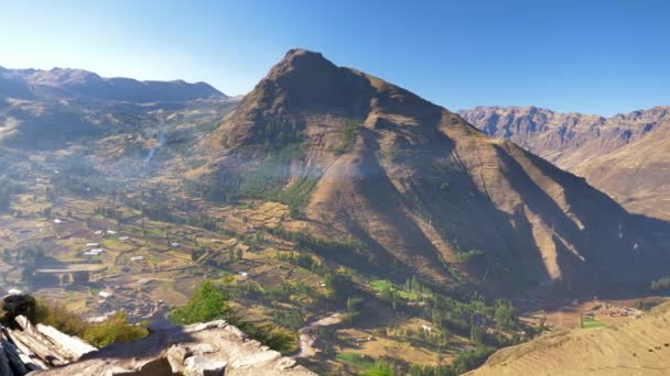 Panoramablick Auf Das Heilige Tal Von Der Alten Zitadelle Pisac — Stockvideo