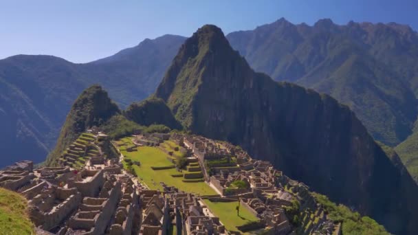 Citadel Van Machu Picchu Met Uitzicht Bergen Van Huayna Picchu — Stockvideo