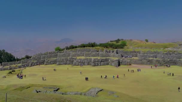 Kalenin Farklı Seviyelerinin Takdir Edildiği Çevrenin Genel Görüşü Eski Duvarlar — Stok video