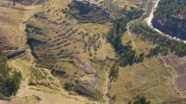 Puca Pucara eski İnkalar tarafından yapılmış bir savunma yapısıdır. Cusco şehrinin yakınlarında stratejik bir yerde. Peru