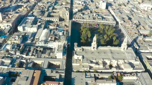 Vista Aérea Desde Arriba Plaza Armas Donde Encuentra Catedral Ciudad — Vídeos de Stock