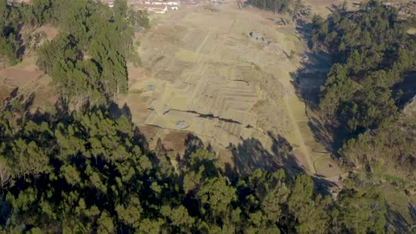 Vista Aérea Del Parque Arqueológico Chinchero Terrazas Inca Bien Conservadas — Vídeos de Stock