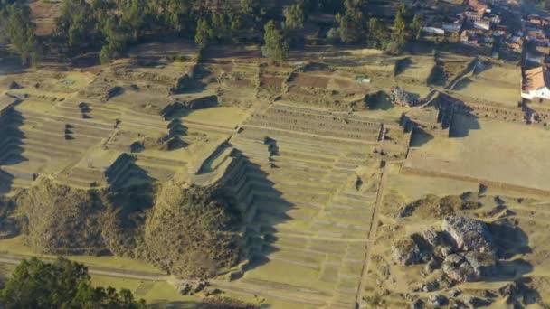 Panorama Aéreo Ruinas Muros Terrazas Construidas Piedra Pueblo Chinchero Valle — Vídeo de stock