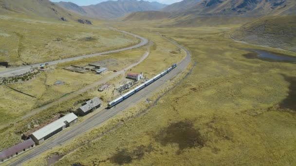 Повітряний Ландшафт Перуанський Залізничний Вокзал Абра Рая Висоті 5335 Метрів — стокове відео