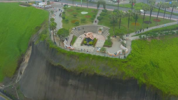 Luchtfoto Rondom Love Park Parque Del Amor Een Mistige Dag — Stockvideo